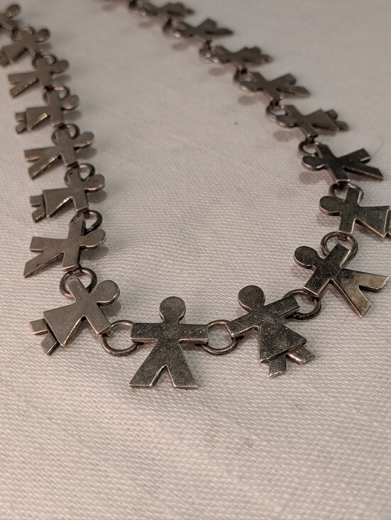 Jewelry - Vintage 90's Taxco Mexico Silver Necklace